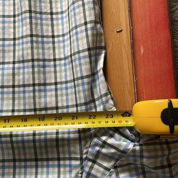 Duluth Trading Co. Short Sleeve, Button Down Casual/Work Shirt, Plaid - Size L - Picture 7 of 7